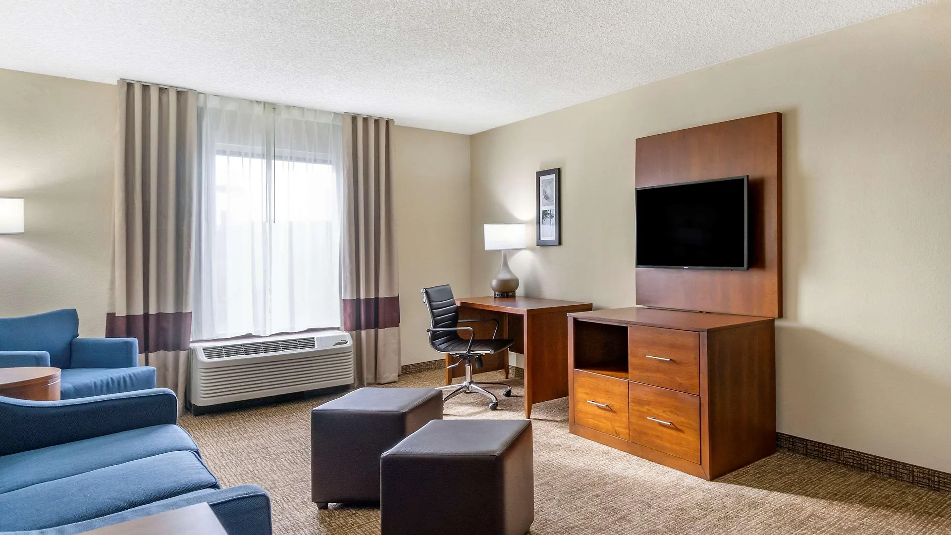 Hotell Comfort & St Pete - International Airport