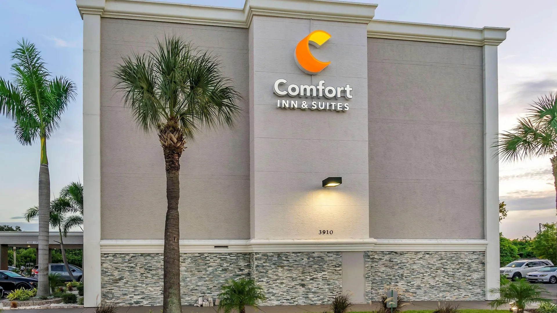 Comfort & St Pete - International Airport 2* Clearwater
