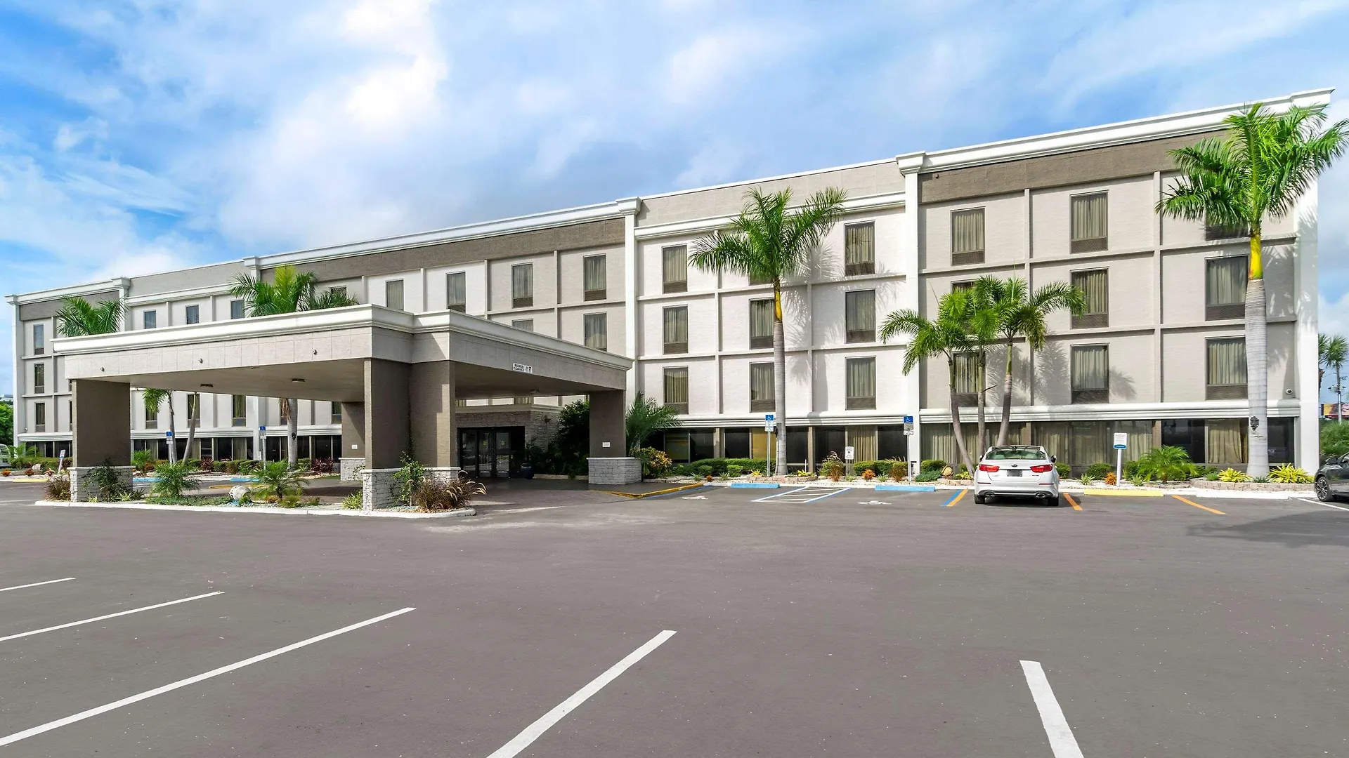Comfort & St Pete - International Airport Hotell Clearwater