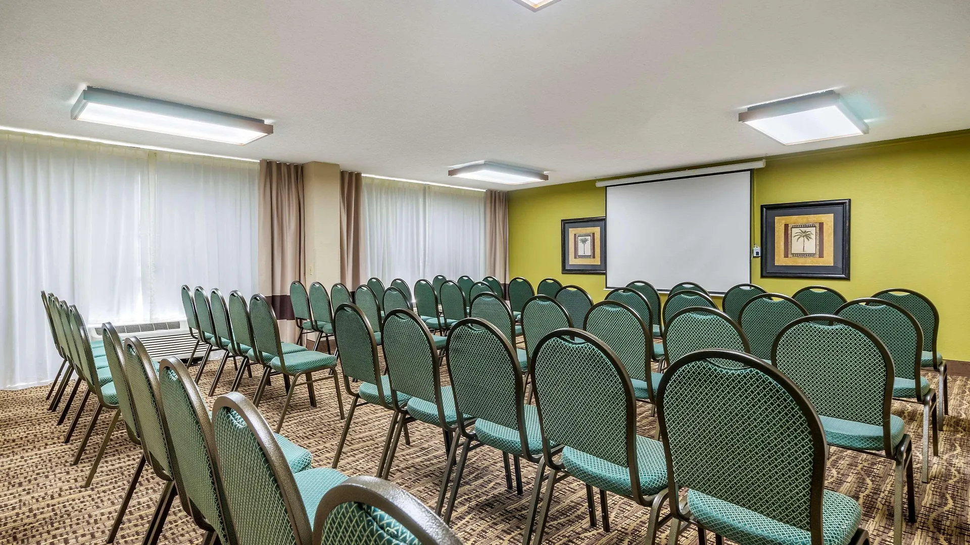 Comfort & St Pete - International Airport Hotell