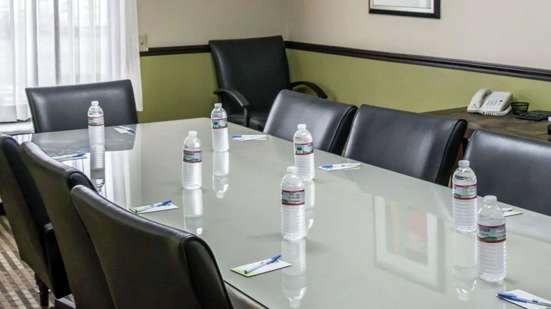 Hotell Comfort & St Pete - International Airport