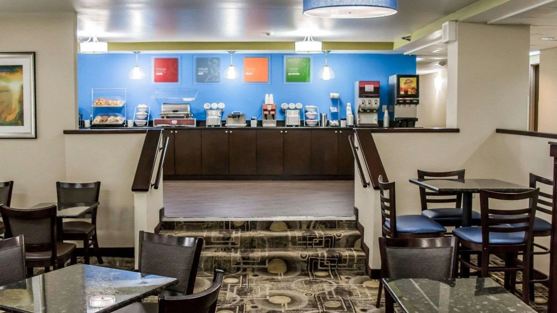 Comfort & St Pete - International Airport Hotel 2*