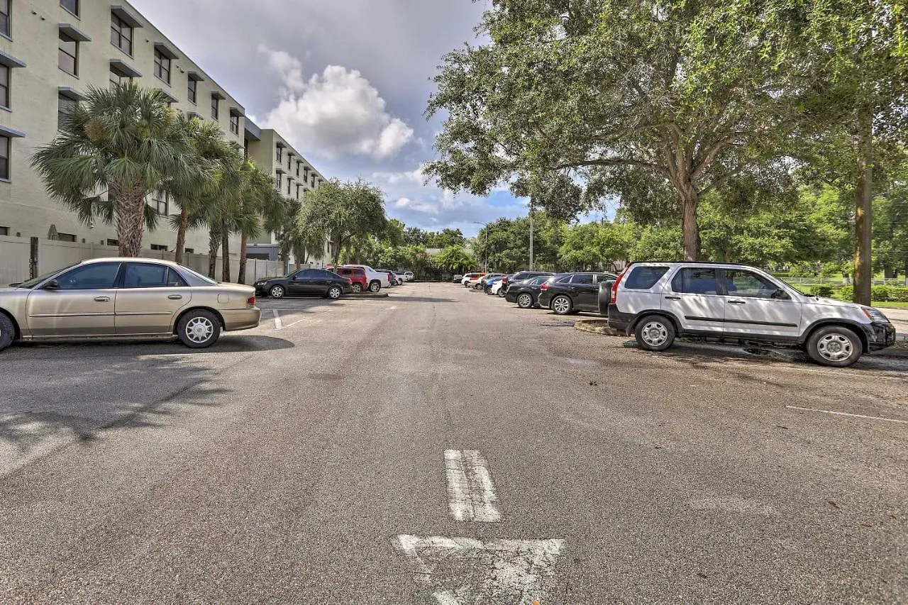 Convenient Less Than 4 Mi To Beach! * Clearwater