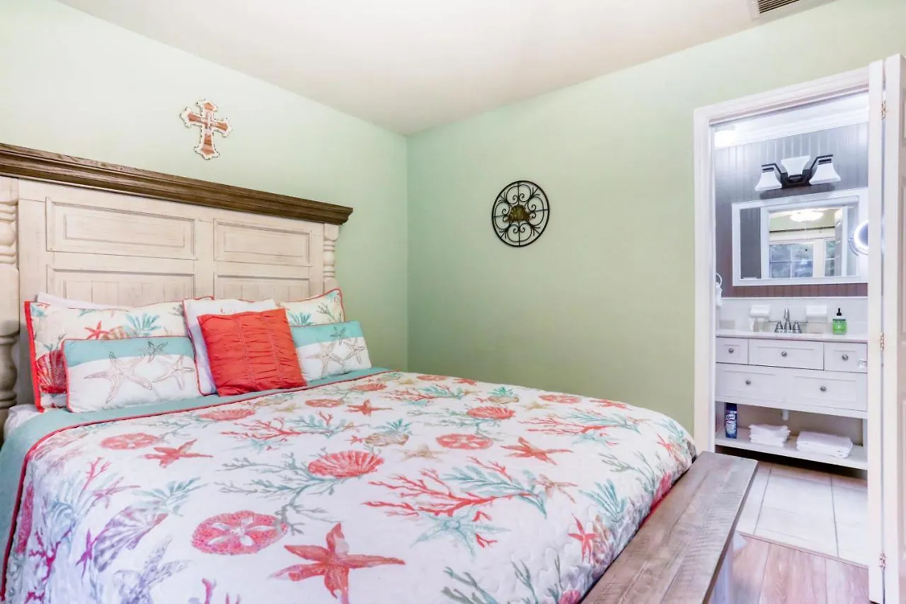 Sunny Highfield Drive * Clearwater