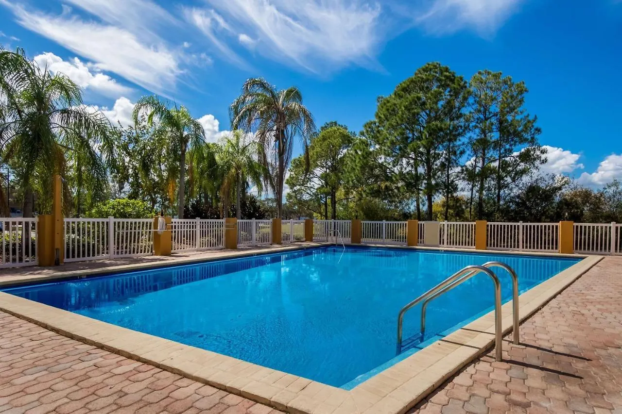Surestay By Western St Pete Airport Клируотер