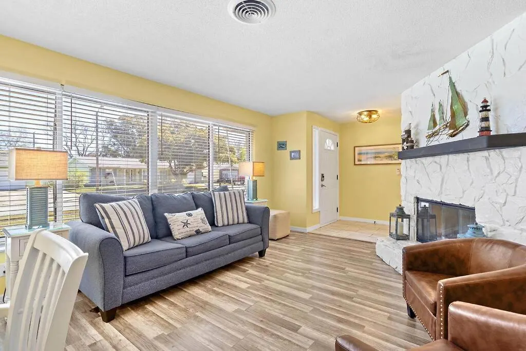 Perfect For Family Gatherings With A Heated Pool! - Clearwater's Clear Choice Holiday home Clearwater