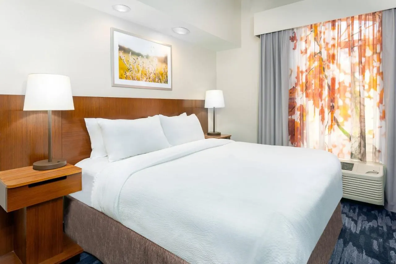 Fairfield And By Marriott Hotel Clearwater