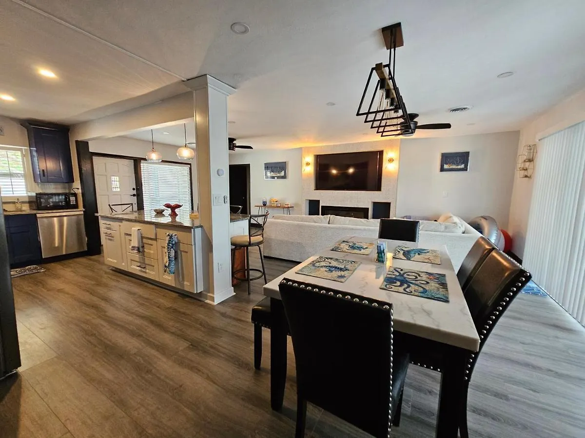 Beautiful Home! Holiday home