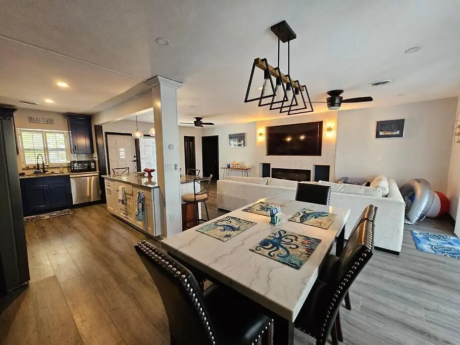 Beautiful Home! Holiday home