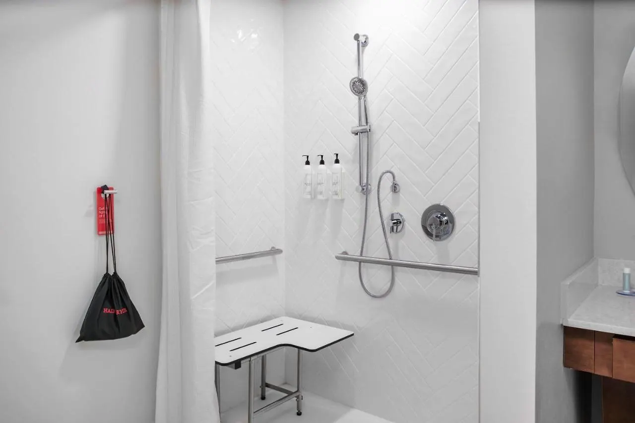 Towneplace By Marriott Tampa Клируотер
