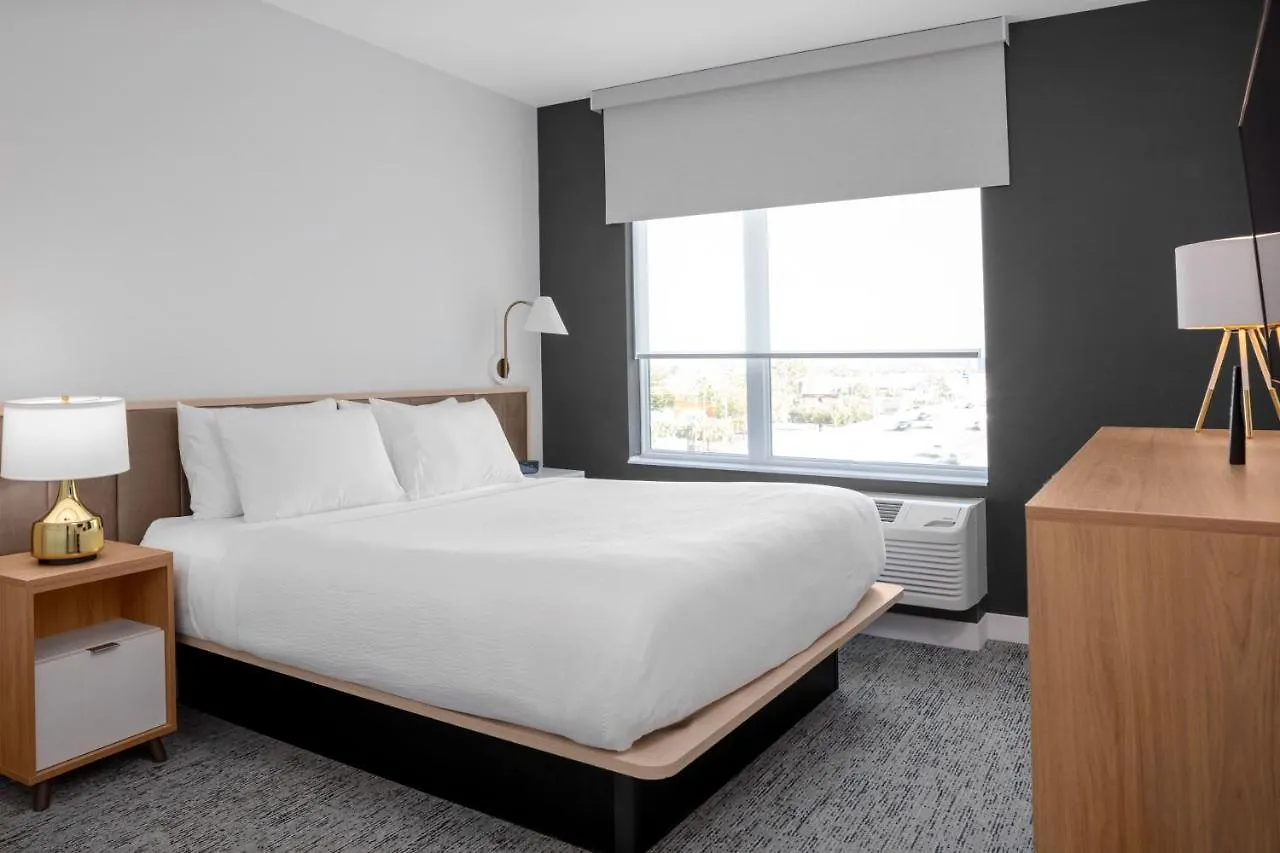 Towneplace By Marriott Tampa Отель