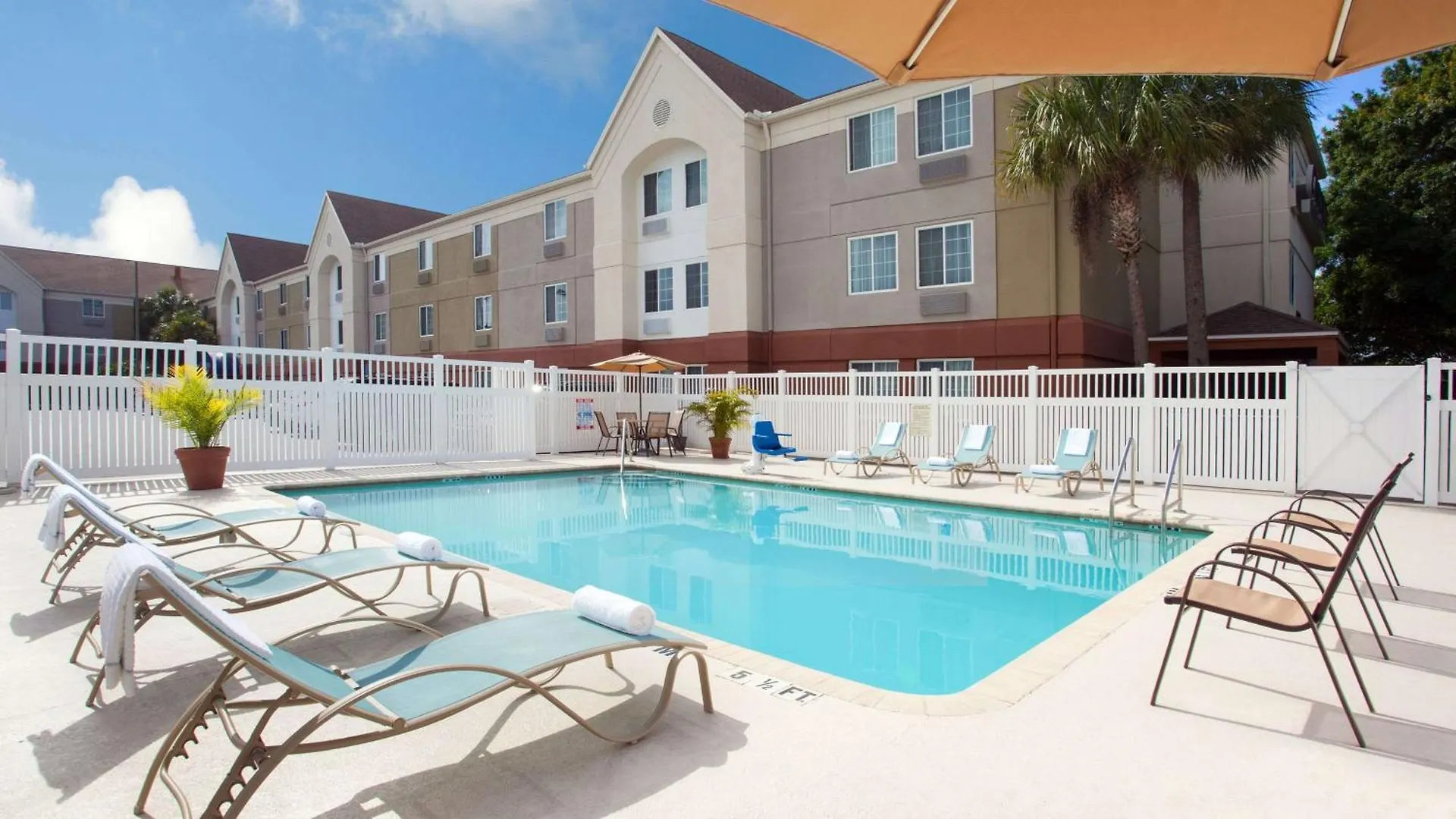 Sonesta Simply 2* Clearwater