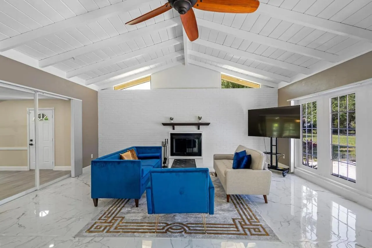Escape To Pool Luxury W 4-bedroom Villa