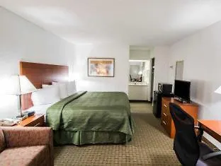 Мотель Surestay By Western St Pete Airport