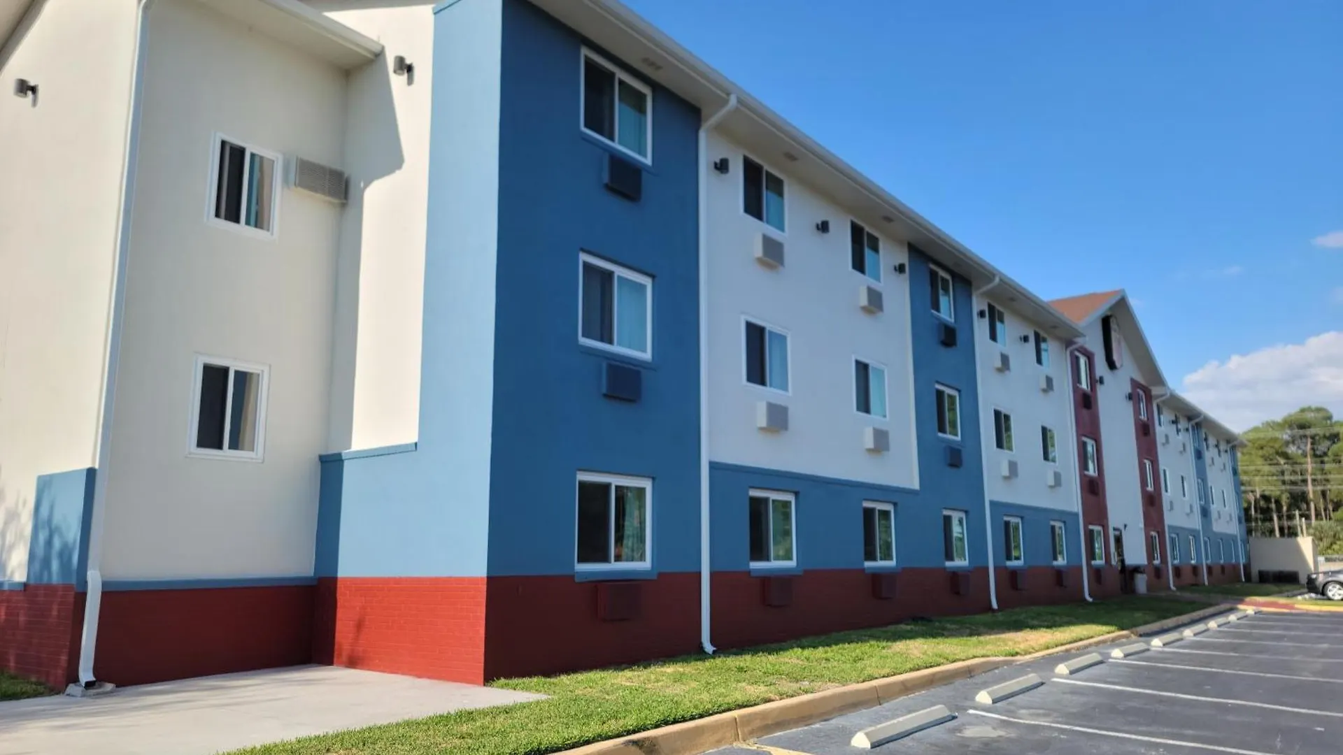 Hotel Super 8 By Wyndham Clearwater/st. Petersburg Airport
