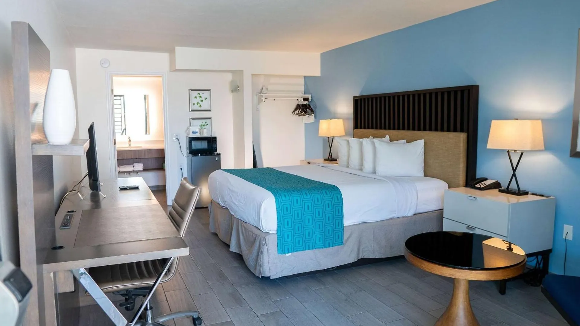Howard Johnson By Wyndham - Dunedin Motel Clearwater