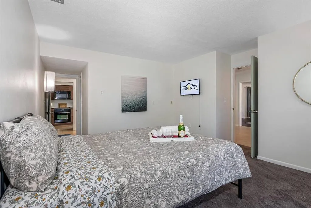 Stunning W/ Heated Salt Pool In * Clearwater