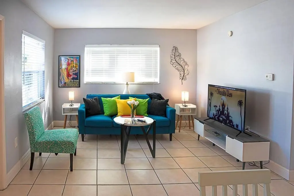 Apartment 2 Spacious Units Near