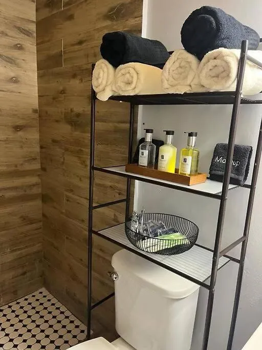 2 Spacious Units Near *