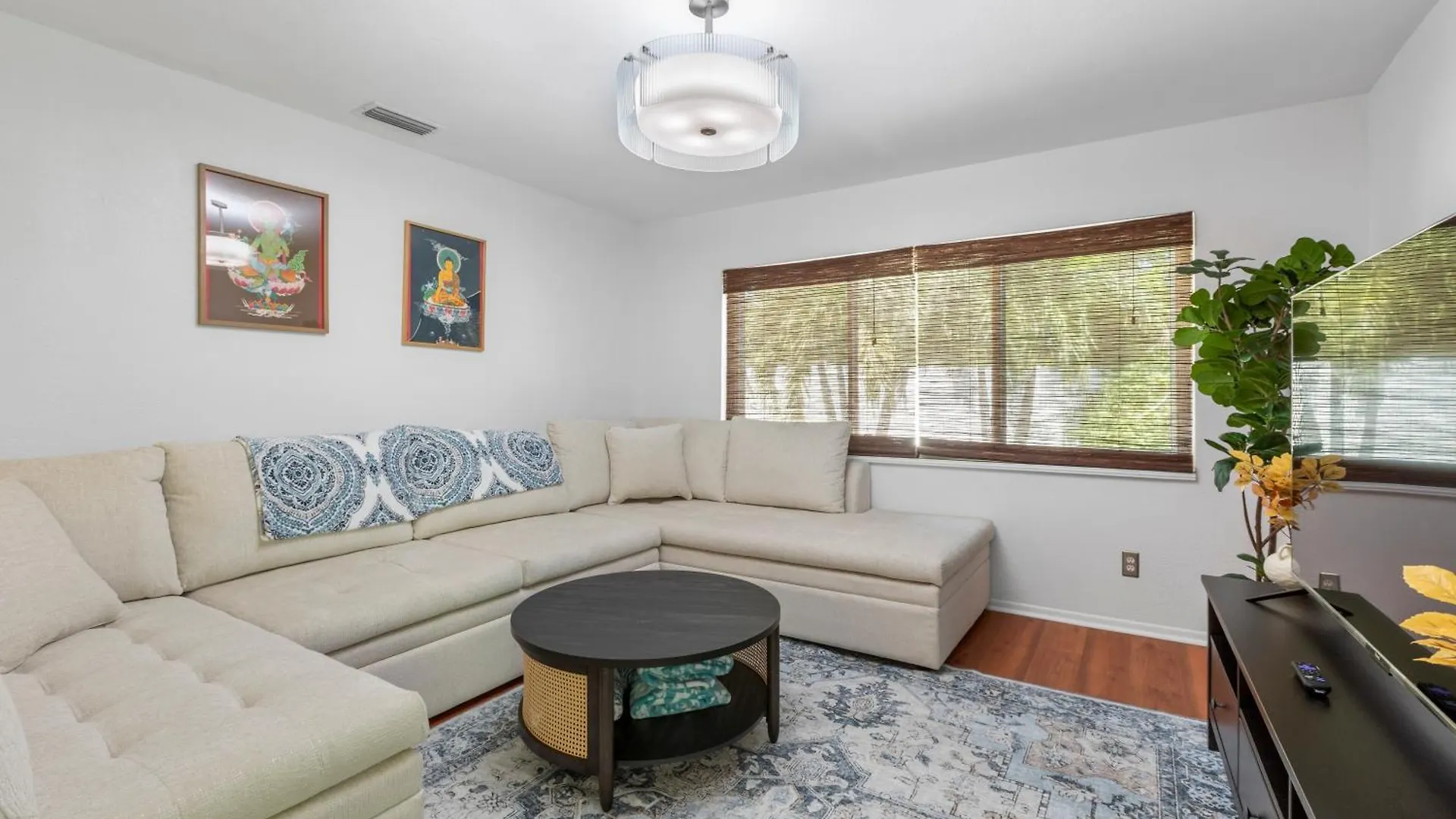 Holiday home Relaxing Coastal Comfort - Heated Pool *