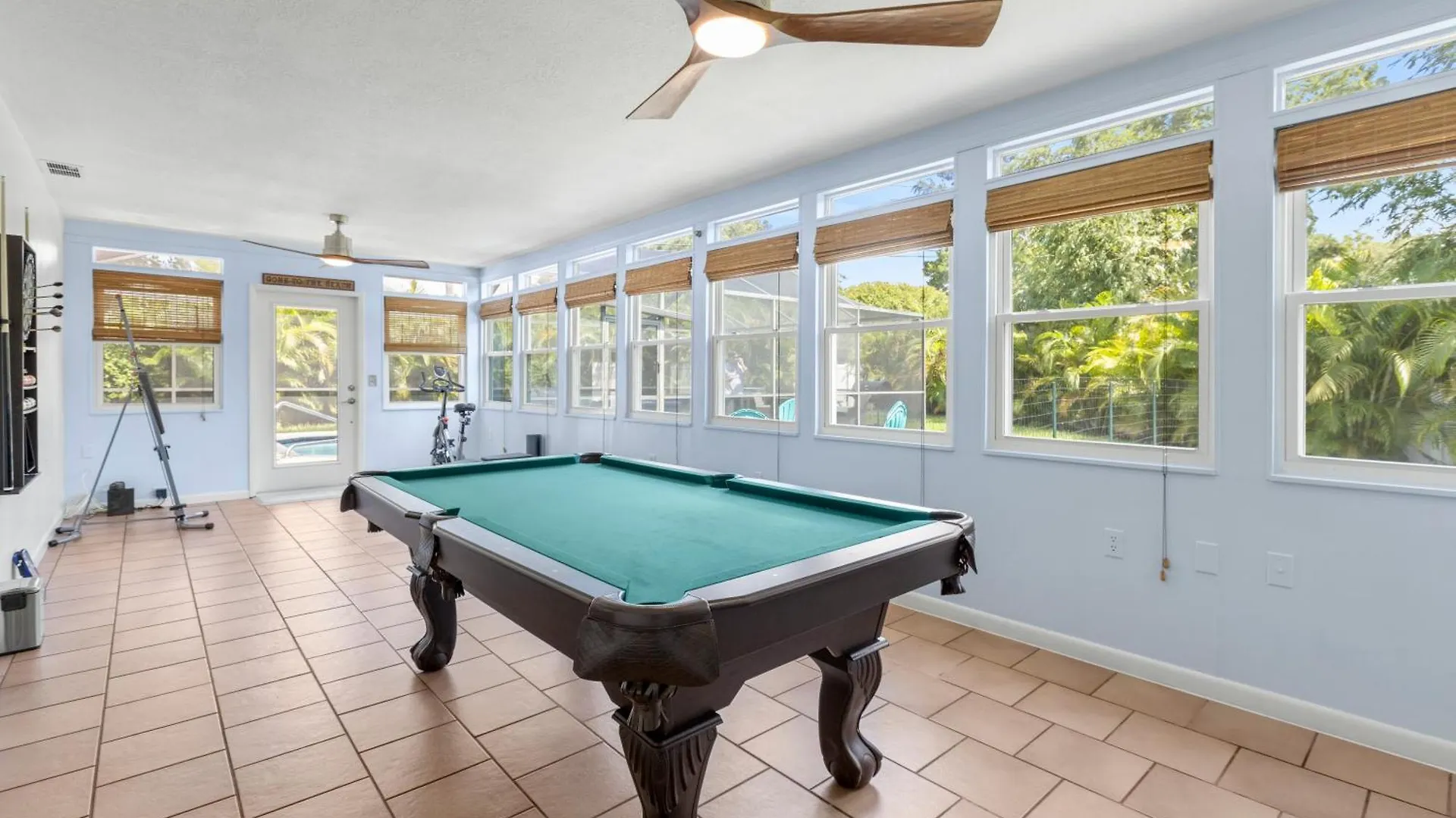 Holiday home Relaxing Coastal Comfort - Heated Pool *