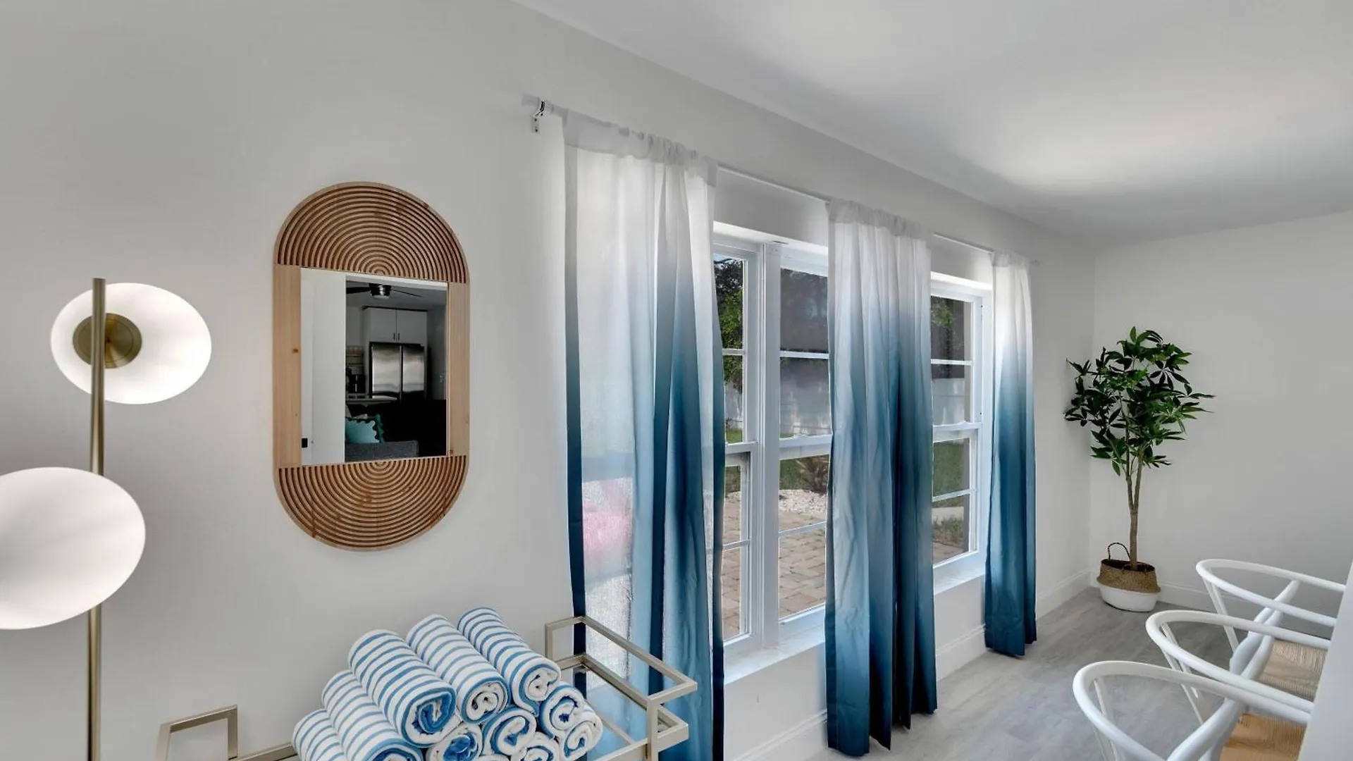 度假居 1543 Lakeview Road