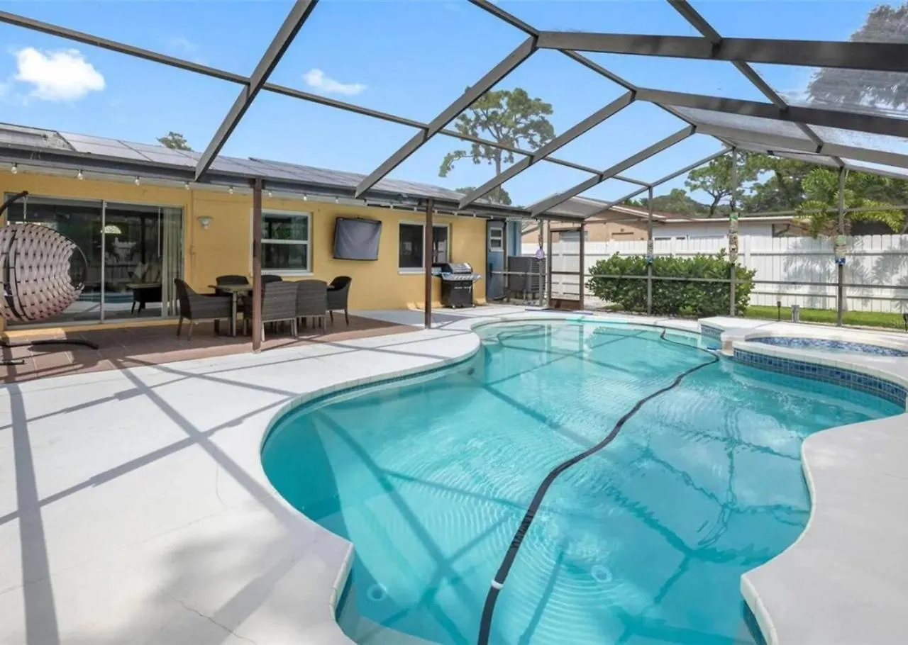 וילה House 3 Bedrooms-pool