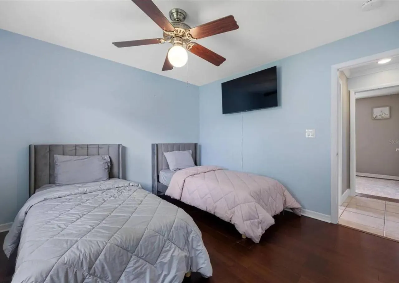 House 3 Bedrooms-pool * קלירווטר