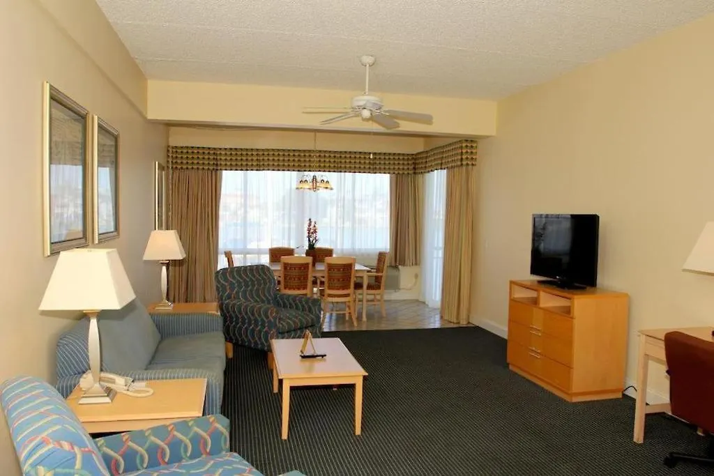 Chart House And Marina Motel