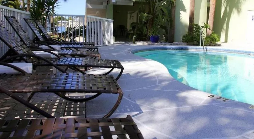 Chart House And Marina Motel 3*