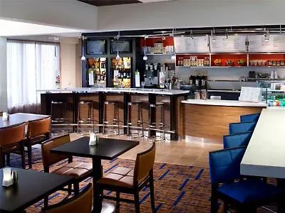 Courtyard St. Petersburg Отель 3*