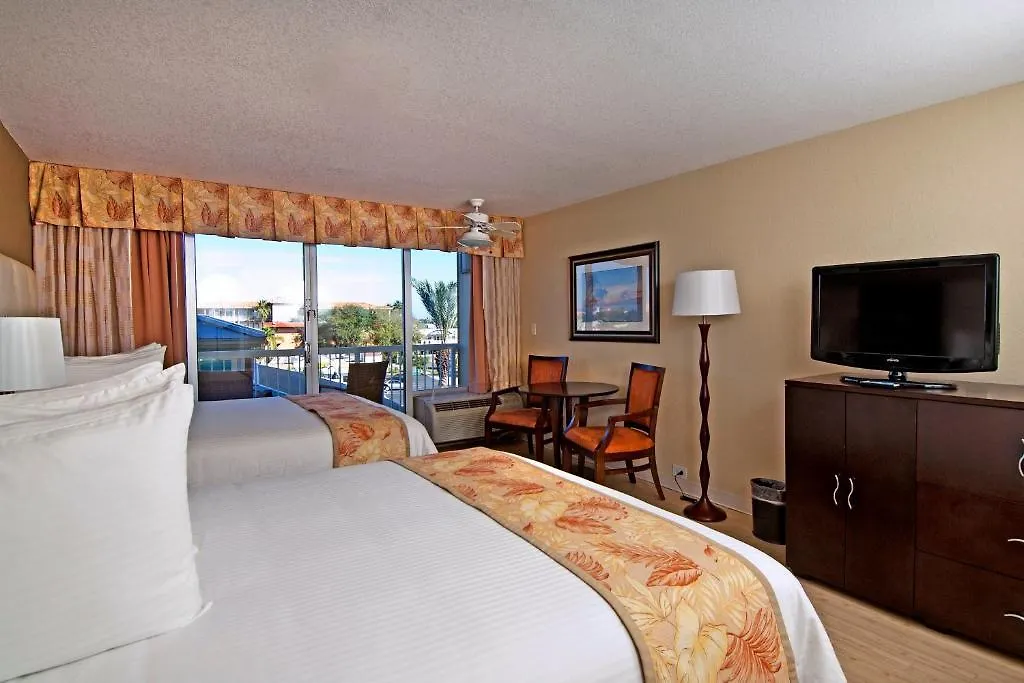 Resort Wyndham Garden 3*