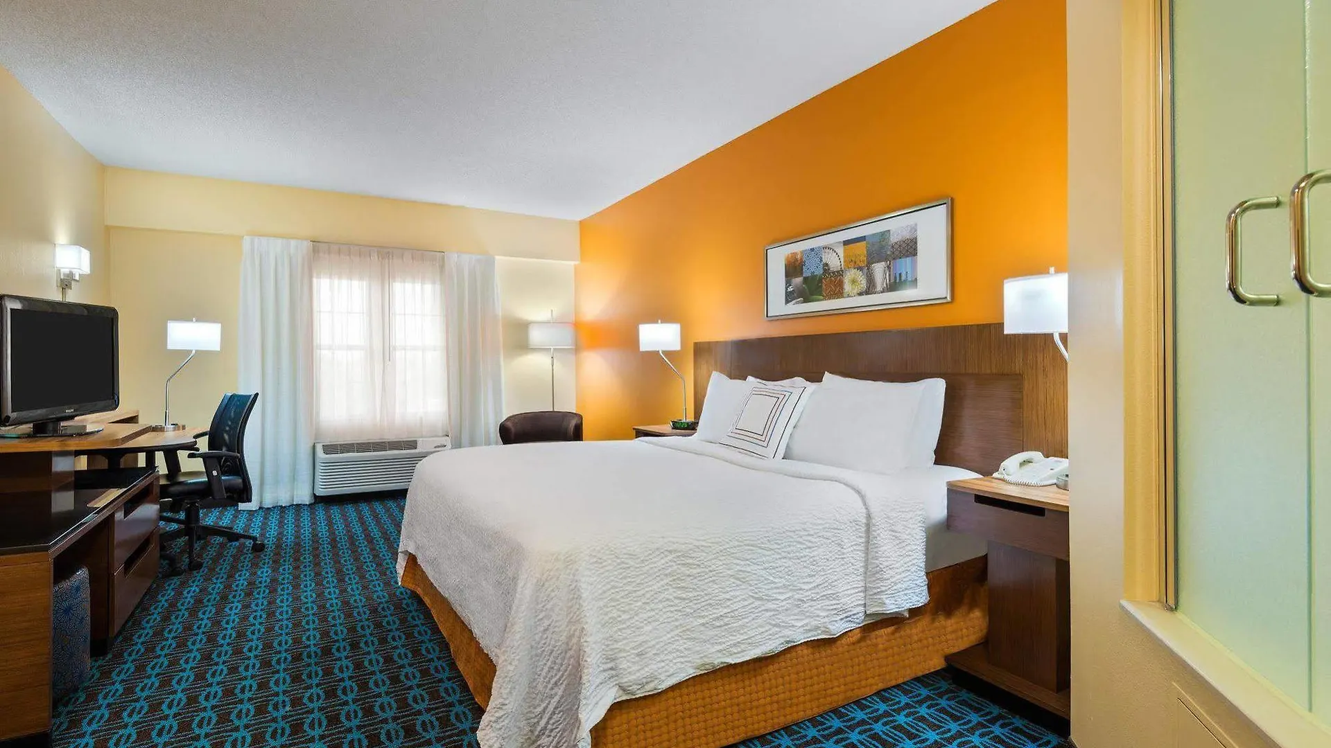 Fairfield And By Marriott 3*