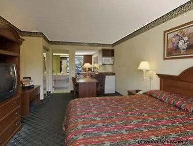 Howard Johnson By Wyndham - Dunedin 2*