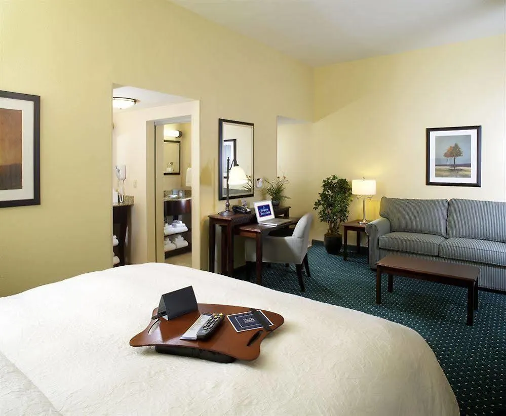 Hampton & St Petersburg Ulmerton Road Fl 3*