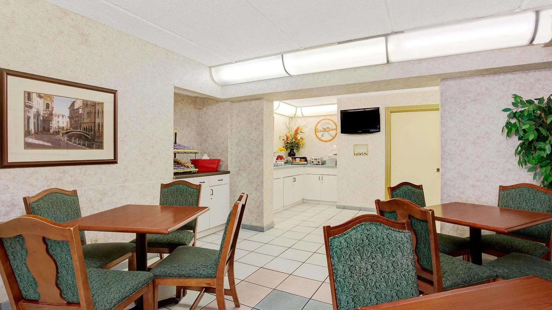 Motel Howard Johnson By Wyndham - Dunedin Clearwater