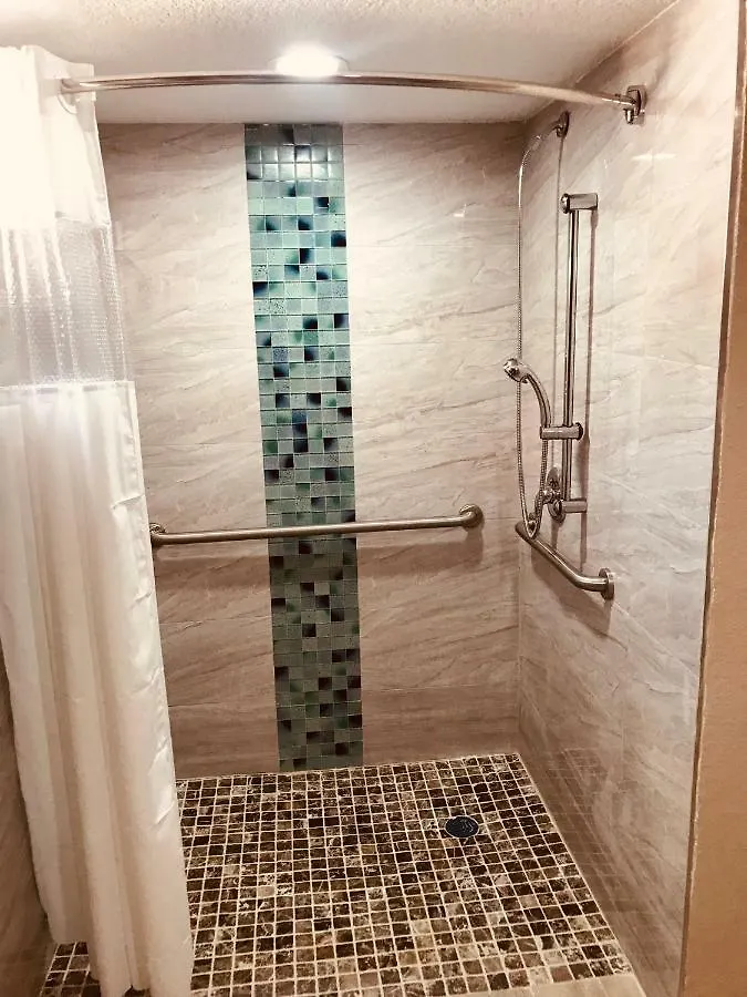 Tropical & Suites, Downtown كليرووتر