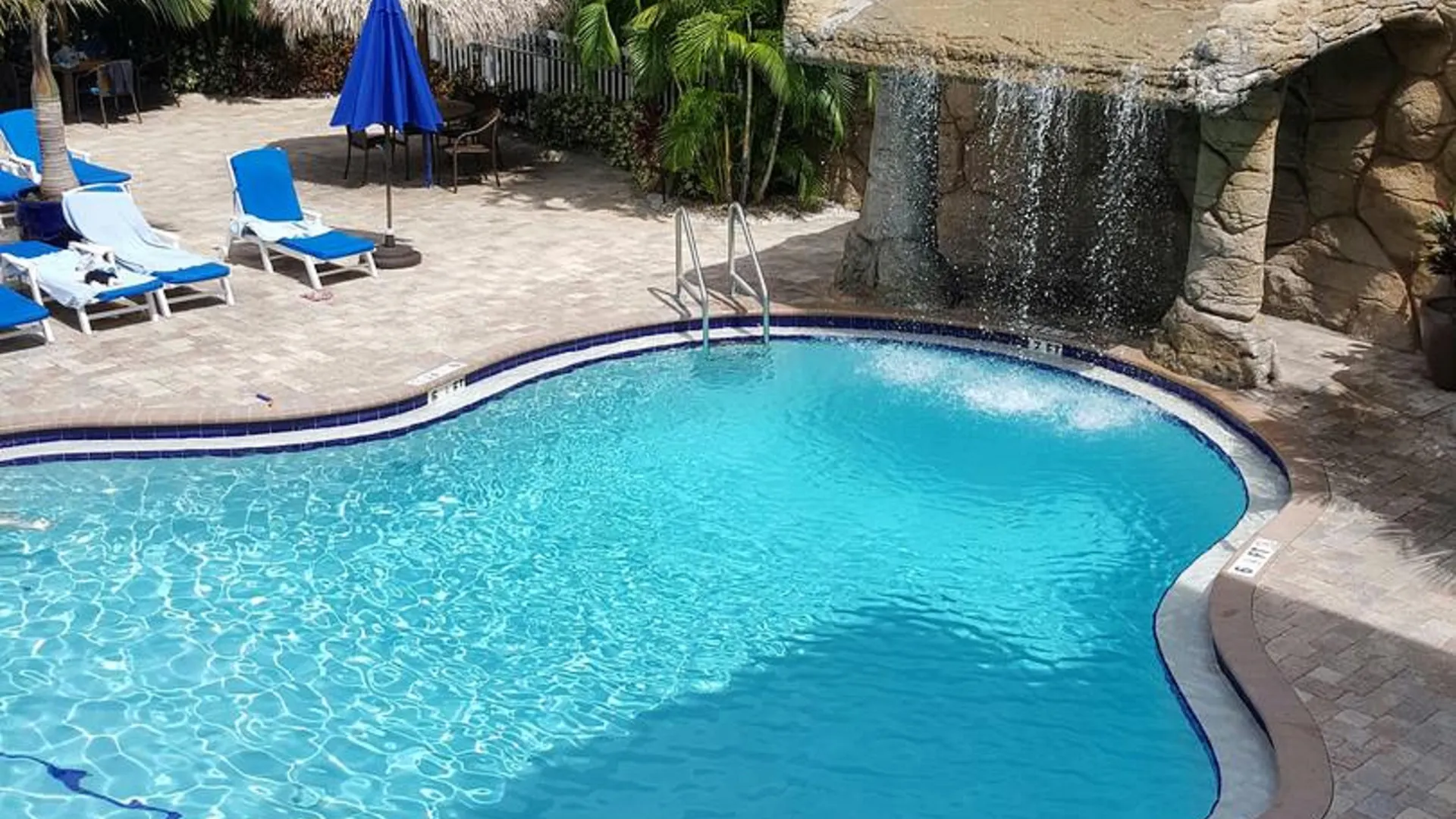 Coconut Cove Θέρετρο 3*