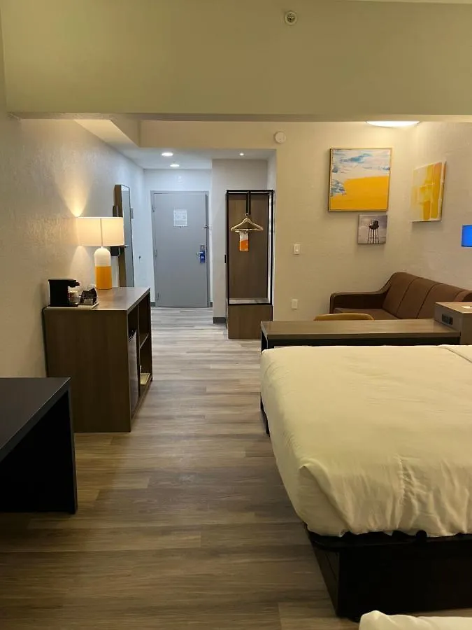 Comfort - Dunedin Отель 3*