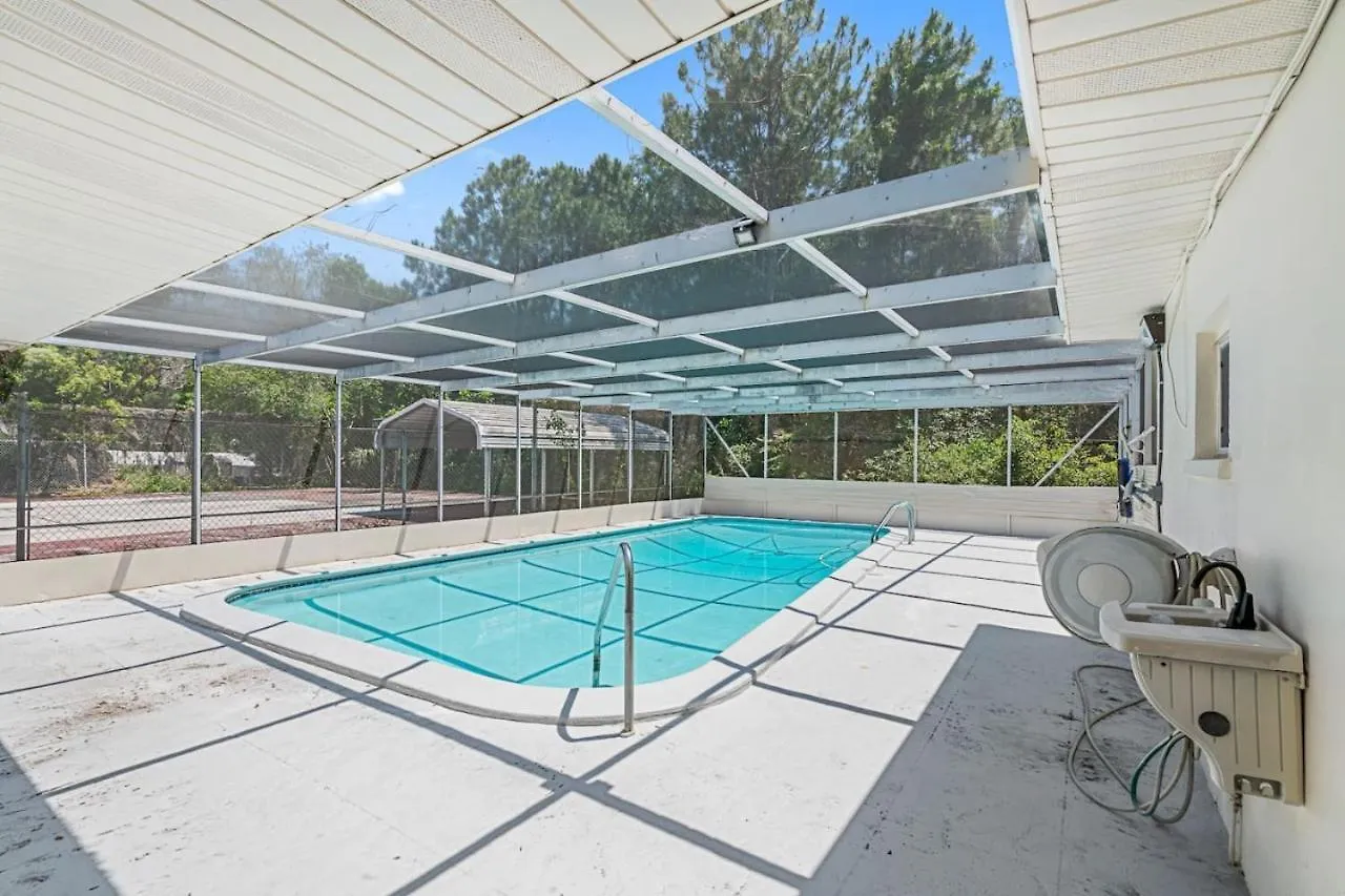 Escape To Pool Luxury W 4-bedroom * 클리어워터