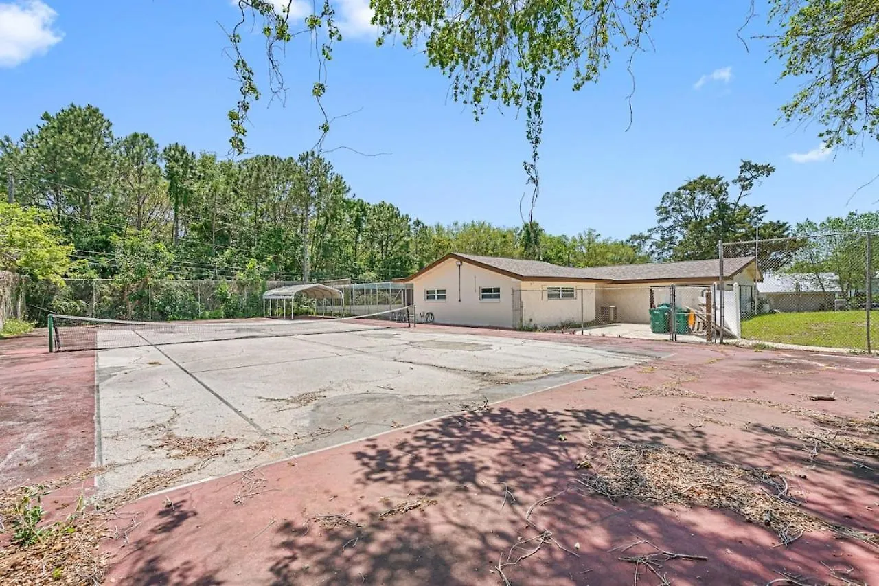 Escape To Pool Luxury W 4-bedroom
