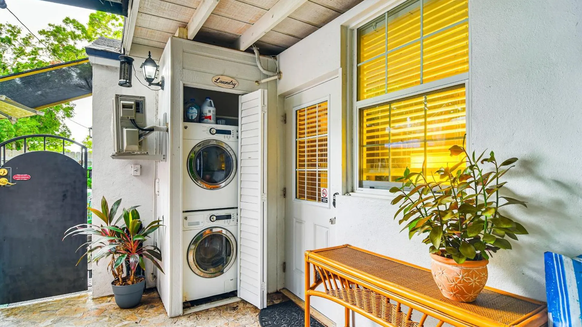 Apartment Peaceful Near Golf Course In Clearwater! Clearwater