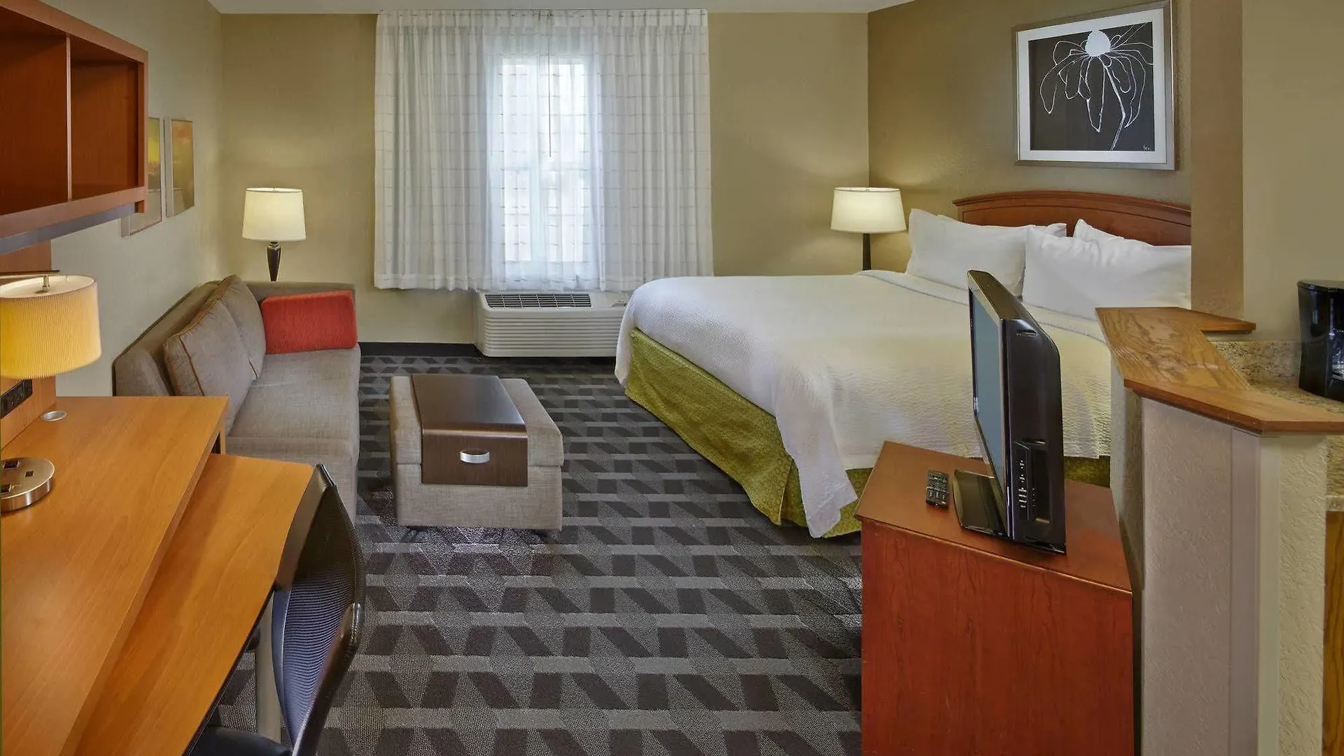 Towneplace By Marriott St. Petersburg Hotel 3*